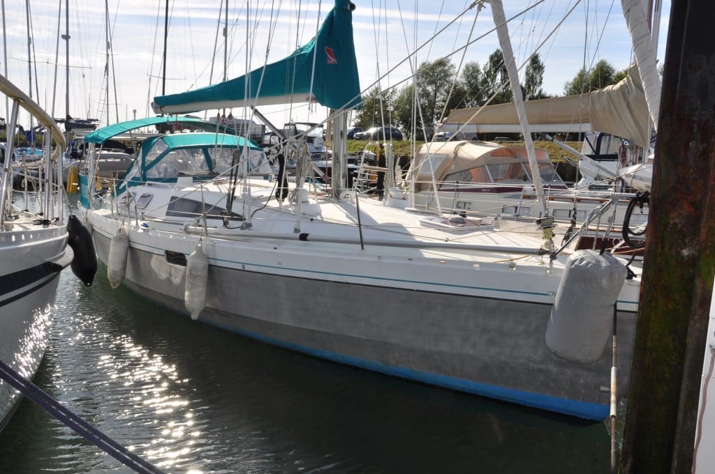 Ovni 385 2
