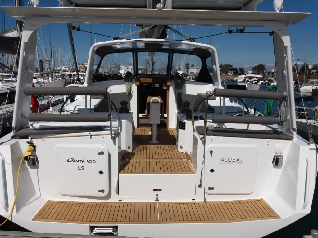 A Sneak Preview of the New Ovni 400