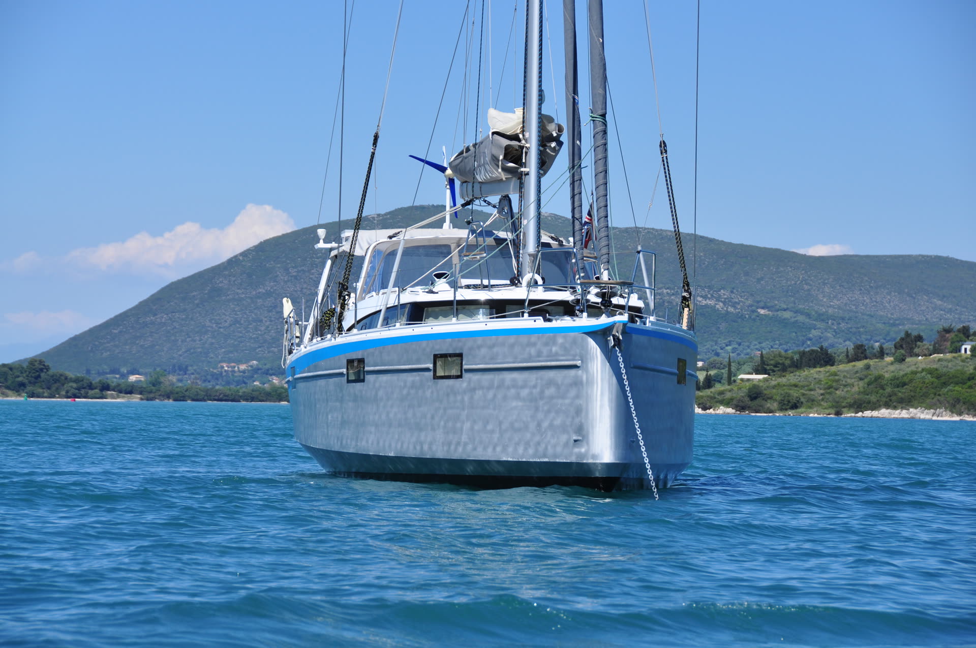 Ovni 400 1
