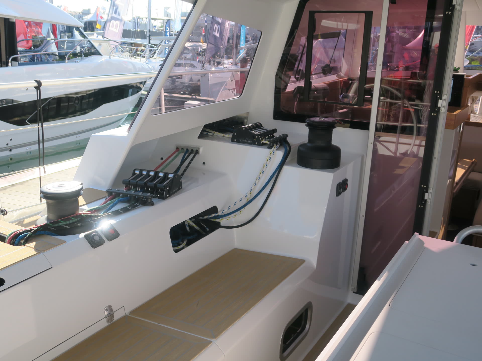 Ovni 490 19